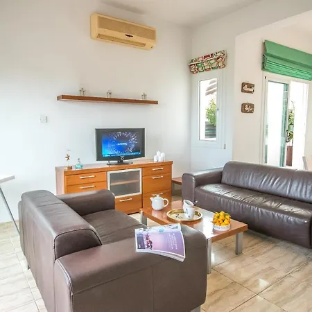 Marilena Holidays Villa *